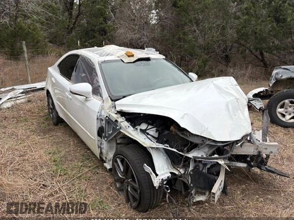 2014 Lexus IS 350 with VIN JTHBE1D23E5007450, listed as a IAAI auction lot 41646683 with 41,700 mi miles and . Bid and sale history available at DreamBid. Image 1.