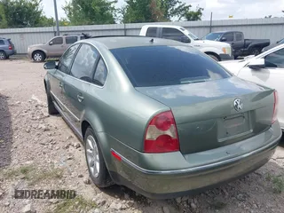 2004 Volkswagen Passat GLS с VIN WVWPD63B34E070605, выставлен на аукционе IAAI как лот 42433810 с пробегом 187 191 миль миль и . История ставок и продаж доступна на DreamBid. Изображение 3.