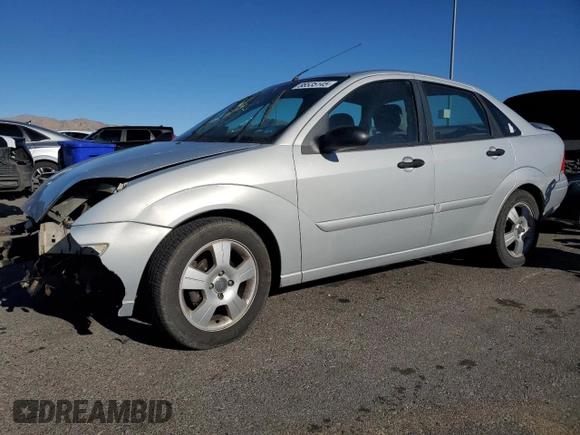 2003 Ford Focus ZTS with VIN 1FAHP38333W146804, listed as a Copart auction lot 88535145 with 142,397 mi miles and Salvage Title. Bid and sale history available at carsss.com. Image 1.