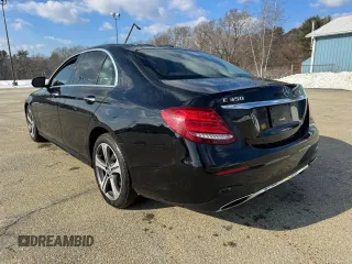 2020 Mercedes-Benz E-Class E 350 with VIN WDDZF8DB1LA732898, listed as a Copart auction lot 42873285 with 147,339 mi miles and Clean Title. Bid and sale history available at carsss.com. Image 3.