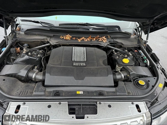 2014 Land Rover Range Rover Autobiography with VIN SALGV2EF3EA128509, listed as a IAAI auction lot 42265233 with 140,713 mi miles and . Bid and sale history available at DreamBid. Image 10.