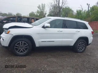 2020 Jeep Grand Cherokee Limited with VIN 1C4RJFBGXLC344522, listed as a IAAI auction lot 42177016 with 135,409 mi miles and . Bid and sale history available at DreamBid. Image 14.