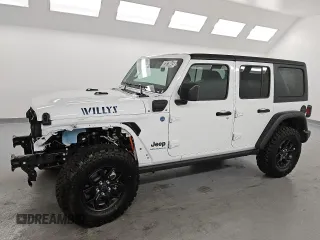 2025 Jeep Wrangler Willys with VIN 1C4RJXN68SW578602, listed as a Copart auction lot 63878045 with 3,699 mi miles and Salvage title. Bid and sale history available at DreamBid. Image 1.