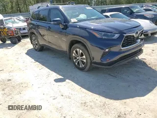 2023 Toyota Highlander L with VIN 5TDKDRBH1PS047307, listed as a Copart auction lot 48477805 with 28,221 mi miles and Salvage title. Bid and sale history available at DreamBid. Image 14.