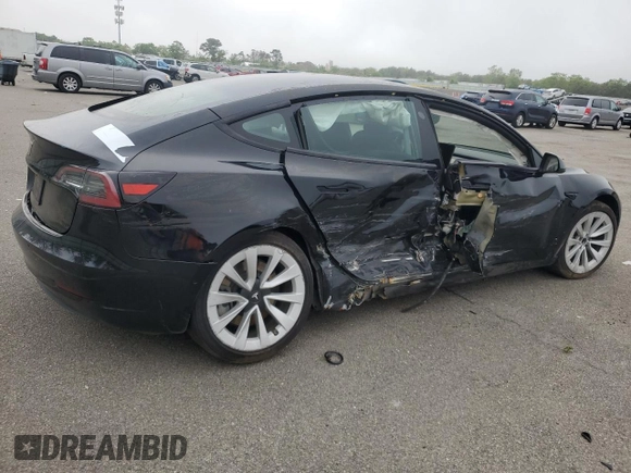 2022 Tesla Model 3 z VIN 5YJ3E1EA9NF285649, wystawiony jako Copart lot #59193635 z przebiegiem Nie podano mil oraz Szkoda całkowita • Salvage title. Historia ofert i sprzedaży dostępna na DreamBid. Obrazek 3.