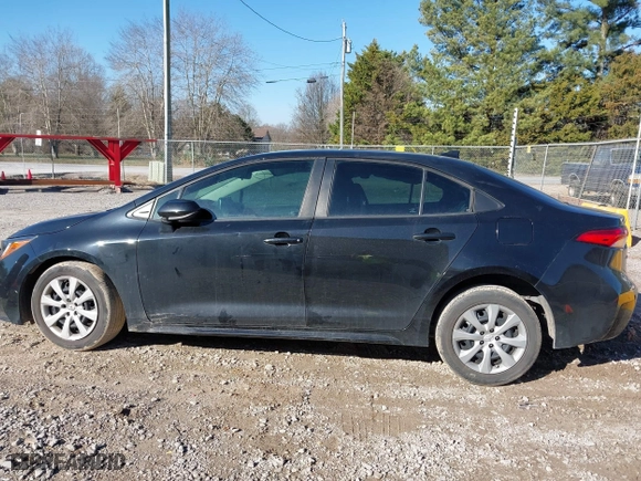 2020 Toyota Corolla LE with VIN 5YFEPRAE3LP114858, listed as a IAAI auction lot 41625159 with 52,759 mi miles. Bid and sale history available at carsss.com. Image 14.