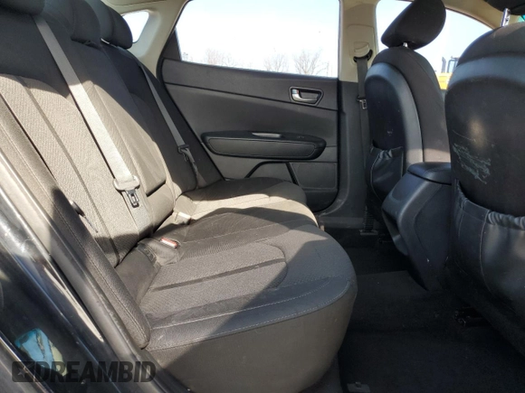 2016 Kia Optima LX z VIN 5XXGT4L36GG037534, wystawiony jako Copart lot #54903175 z przebiegiem 171 792 mil mil oraz Szkoda całkowita • Salvage title. Historia ofert i sprzedaży dostępna na DreamBid. Obrazek 10.