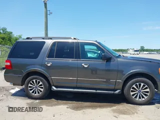 2016 Ford Expedition XLT z VIN 1FMJU1HT3GEF38441, wystawiony jako IAAI lot #42169635 z przebiegiem 106 398 mil mil oraz . Historia ofert i sprzedaży dostępna na DreamBid. Obrazek 14.