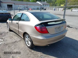 2002 Mercedes-Benz C 230/260/280/320 с VIN WDBRN47J32A235373, выставлен на аукционе IAAI как лот 42247716 с пробегом 76 306 миль миль и . История ставок и продаж доступна на DreamBid. Изображение 3.