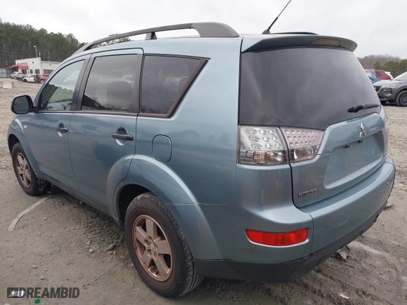 2007 Mitsubishi Outlander ES with VIN JA4MS31X37U015596, listed as a IAAI auction lot 41439500 with 288,701 mi miles. Bid and sale history available at carsss.com. Image 3.