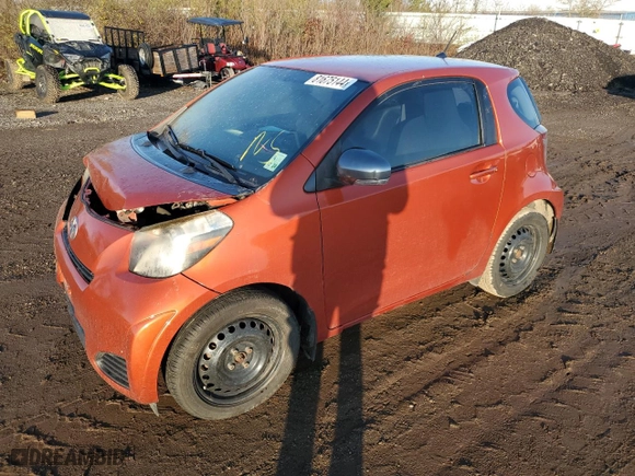 2012 Scion iQ with VIN JTNJJXB0XCJ010942, listed as a Copart auction lot 81675144 with 93,618 mi miles and Salvage Title. Bid and sale history available at carsss.com. Image 1.