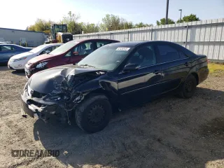 2005 Toyota Camry STD z VIN 4T1BE32K85U054555, wystawiony jako Copart lot #52436545 z przebiegiem 253 063 mil mil oraz Szkoda całkowita • Salvage title. Historia ofert i sprzedaży dostępna na DreamBid. Obrazek 1.