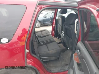 2013 GMC Yukon SLE with VIN 1GKS1AE05DR282419, listed as a IAAI auction lot 41223803 with 183,310 mi miles. Bid and sale history available at carsss.com. Image 8.