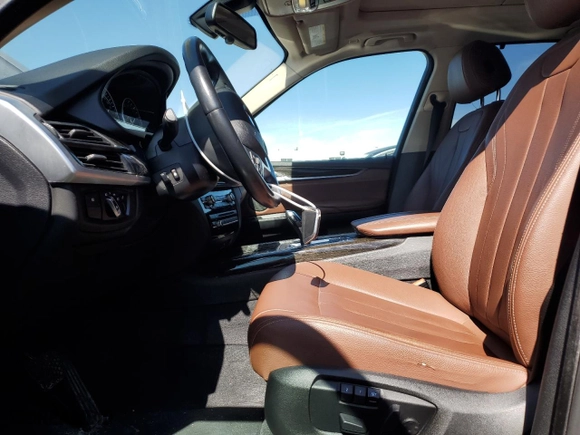 2018 BMW X5 xDrive40e iPerformance with VIN 5UXKT0C52J0W03779, listed as a Copart auction lot 47749525 with 113,947 mi miles and Salvage Title. Bid and sale history available at carsss.com. Image 7.