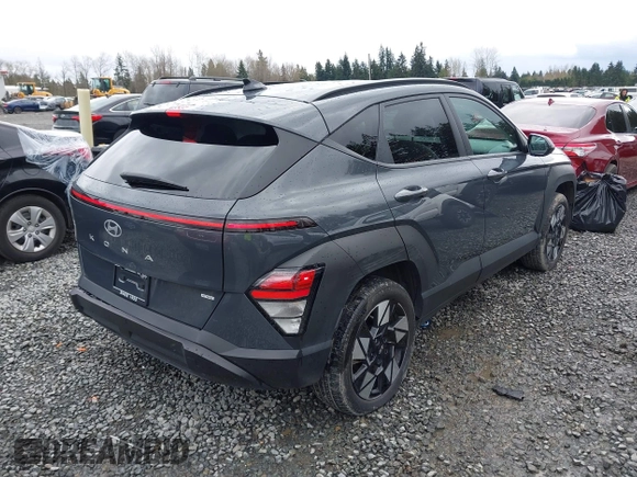 2024 Hyundai Kona SEL with VIN KM8HBCAB4RU047208, listed as a IAAI auction lot 41916881 with 32,672 mi miles. Bid and sale history available at carsss.com. Image 4.
