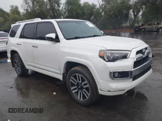2017 Toyota 4Runner SR5 z VIN JTEBU5JR6H5455629, wystawiony jako IAAI lot #41709585 z przebiegiem 76 030 mil mil oraz . Historia ofert i sprzedaży dostępna na DreamBid. Obrazek 1.