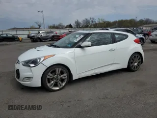 2013 Hyundai Veloster w/Gray Int with VIN KMHTC6AD7DU095627, listed as a Copart auction lot 52121225 with 86,261 mi miles and Salvage title. Bid and sale history available at DreamBid. Image 1.