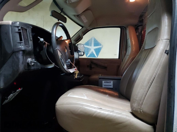 2019 Chevrolet Express Cargo with VIN 1GCWGAFP9K1367606, listed as a Copart auction lot 87336624 with 98,989 mi miles and Clean title. Bid and sale history available at DreamBid. Image 7.