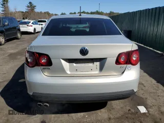 2010 Volkswagen Jetta Sedan Limited with VIN 3VWRZ7AJ2AM138373, listed as a Copart auction lot 49278525 with 191,640 mi miles and Salvage Title. Bid and sale history available at carsss.com. Image 6.