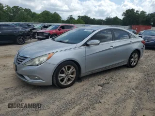 2011 Hyundai Sonata Limited z VIN 5NPEC4ACXBH022848, wystawiony jako Copart lot #55765115 z przebiegiem 189 671 mil mil oraz Szkoda całkowita • Salvage title. Historia ofert i sprzedaży dostępna na DreamBid. Obrazek 1.