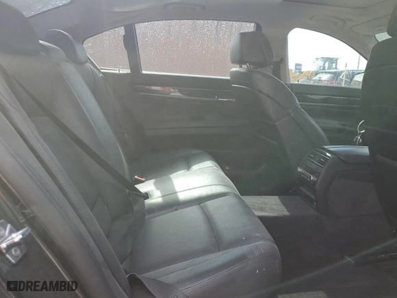 2009 BMW 7 Series 750Li with VIN WBAKB83539CY60640, listed as a Copart auction lot 46598195 with 130,443 mi miles and Salvage Title. Bid and sale history available at carsss.com. Image 10.