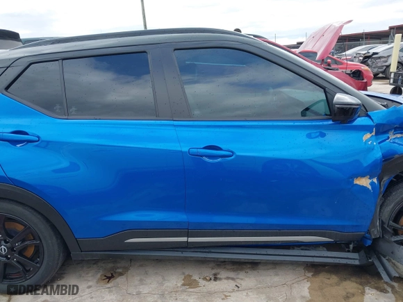 2022 Nissan Kicks SR with VIN 3N1CP5DV0NL495941, listed as a IAAI auction lot 41465827 with 13,062 mi miles. Bid and sale history available at carsss.com. Image 14.