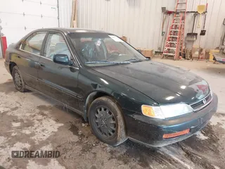 1997 Honda Accord EX с VIN 1HGCD5651VA243837, выставлен на аукционе IAAI как лот 42497303 с пробегом 292 510 миль миль и . История ставок и продаж доступна на DreamBid. Изображение 1.