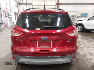 2014 Ford Escape SE z VIN 1FMCU9GX5EUA05294, wystawiony jako IAAI lot #42282028 z przebiegiem 119 046 mil mil oraz . Historia ofert i sprzedaży dostępna na DreamBid. Obrazek 16.