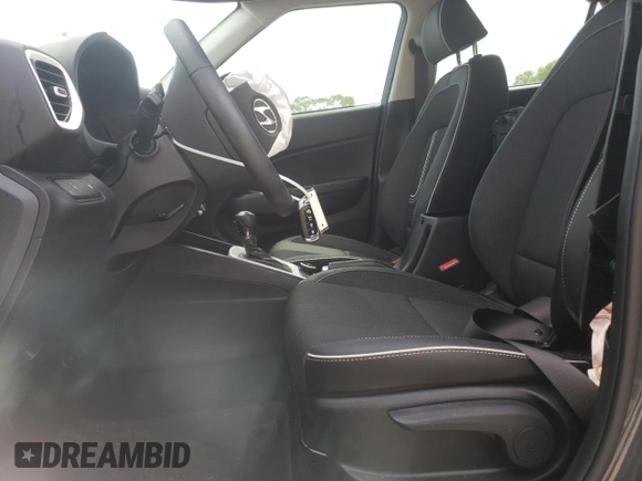 2024 Hyundai Venue Limited with VIN KMHRC8A39RU328167, listed as a Copart auction lot 51898845 with 4,256 mi miles and Salvage Title. Bid and sale history available at DreamBid. Image 7.