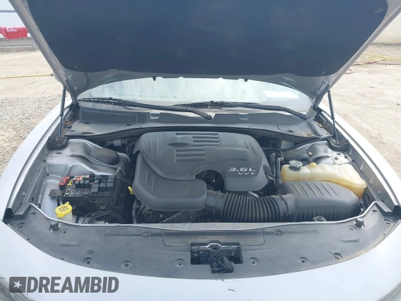 2017 Dodge Charger SXT with VIN 2C3CDXHG5HH612332, listed as a IAAI auction lot 40118824 with 152,836 mi miles and . Bid and sale history available at DreamBid. Image 10.