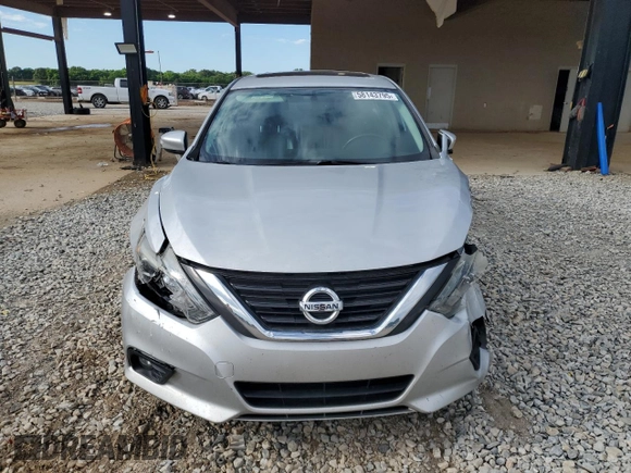 2016 Nissan Altima SL with VIN 1N4AL3APXGC270182, listed as a Copart auction lot 58143795 with 124,074 mi miles and Salvage title. Bid and sale history available at DreamBid. Image 5.
