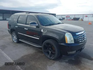 2007 Cadillac Escalade with VIN 1GYFK63887R309630, listed as a IAAI auction lot 42703901 with Not provided miles and . Bid and sale history available at DreamBid. Image 1.
