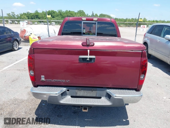 2007 Chevrolet Colorado 1LT z VIN 1GCDT13E278223075, wystawiony jako IAAI lot #42279510 z przebiegiem 133 399 mil mil oraz . Historia ofert i sprzedaży dostępna na DreamBid. Obrazek 16.