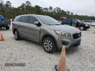 2016 Kia Sorento L with VIN 5XYPG4A34GG027362, listed as a Copart auction lot 84928684 with 154,502 mi miles and Salvage Title. Bid and sale history available at DreamBid. Image 4.
