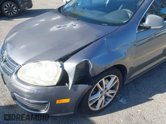 2005 Volkswagen Jetta 2.5L с VIN 3VWRG71K75M639246, выставлен на аукционе IAAI как лот 41937562 с пробегом 139 321 миль миль и . История ставок и продаж доступна на DreamBid. Изображение 6.