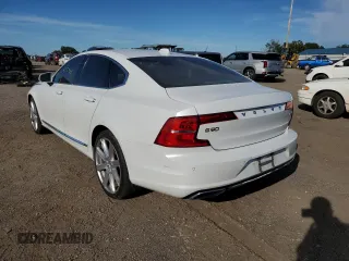 2017 Volvo S90 Inscription with VIN YV1A22ML7H1001726, listed as a Copart auction lot 44503433 with 95,559 mi miles. Bid and sale history available at carsss.com. Image 3.