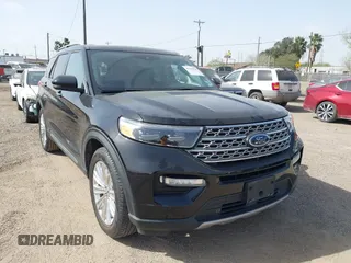 2022 Ford Explorer Limited with VIN 1FMSK7FH0NGA67149, listed as a IAAI auction lot 41739321 with 25,524 mi miles. Bid and sale history available at carsss.com. Image 1.