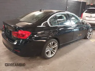 2018 BMW 3 Series 330i xDrive with VIN WBA8D9G51JNU72738, listed as a IAAI auction lot 41978561 with 71,219 mi miles. Bid and sale history available at carsss.com. Image 4.