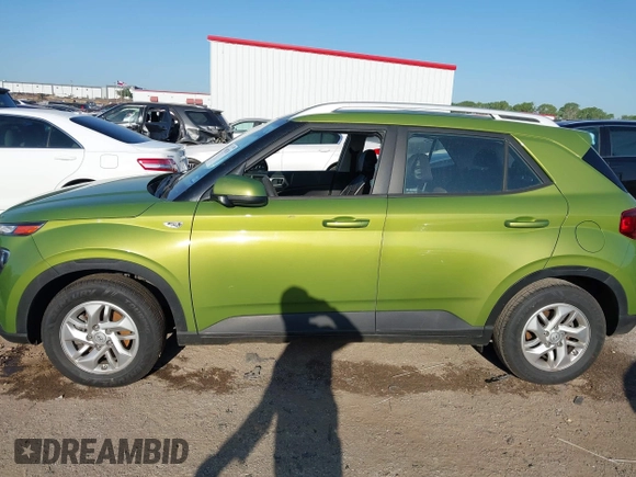 2020 Hyundai Venue SEL z VIN KMHRC8A39LU028121, wystawiony jako IAAI lot #41988769 z przebiegiem 122 543 mil mil oraz . Historia ofert i sprzedaży dostępna na DreamBid. Obrazek 14.