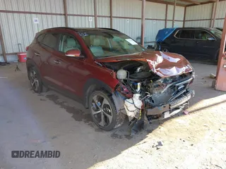 2016 Hyundai Tucson Limited with VIN KM8J33A21GU069937, listed as a IAAI auction lot 41861070 with 126,716 mi miles. Bid and sale history available at carsss.com. Image 1.
