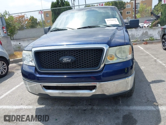 2007 Ford F-150 XLT z VIN 1FTPW12557FA20294, wystawiony jako IAAI lot #42118624 z przebiegiem 174 206 mil mil oraz . Historia ofert i sprzedaży dostępna na DreamBid. Obrazek 11.