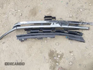 2021 Chevrolet Suburban Z71 с VIN 1GNSKDKD3MR447022, выставлен на аукционе IAAI как лот 41186982 с пробегом 82 677 миль миль и . История ставок и продаж доступна на DreamBid. Изображение 19.