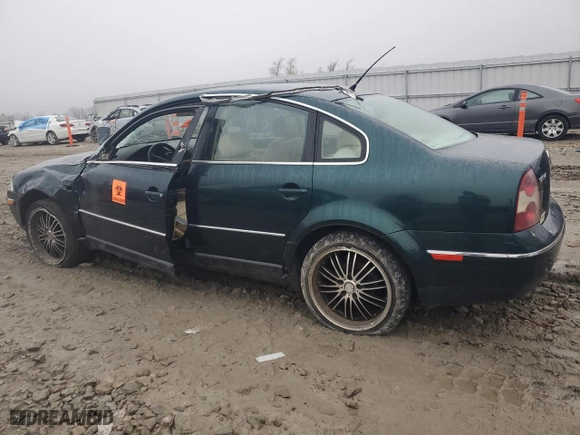 2002 Volkswagen Passat GLS with VIN WVWPD63B62P032822, listed as a Copart auction lot 82178674 with 0 mi miles and Non Repairable. Bid and sale history available at carsss.com. Image 2.