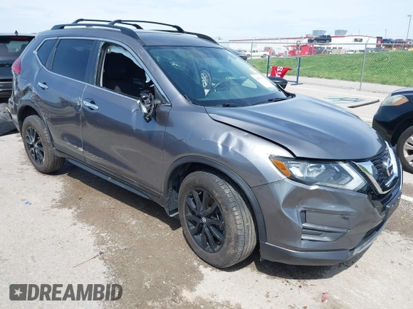 2017 Nissan Rogue SV z VIN 5N1AT2MV2HC820020, wystawiony jako IAAI lot #42071563 z przebiegiem 95 974 mil mil oraz . Historia ofert i sprzedaży dostępna na DreamBid. Obrazek 1.