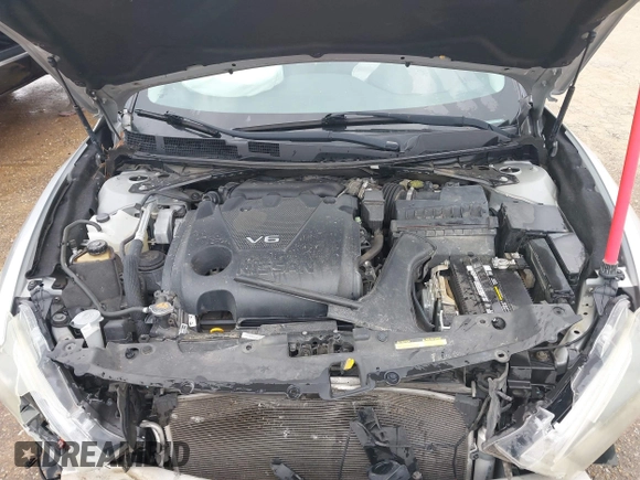 2016 Nissan Maxima SR with VIN 1N4AA6AP7GC430106, listed as a IAAI auction lot 42061991 with 186,775 mi miles and . Bid and sale history available at DreamBid. Image 10.