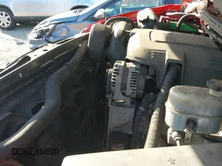 2012 Chevrolet Silverado 1500 LT z VIN 1GCPKSE71CF165597, wystawiony jako IAAI lot #43403597 z przebiegiem 182 867 mil mil oraz . Historia ofert i sprzedaży dostępna na DreamBid. Obrazek 20.