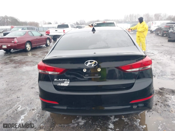2018 Hyundai Elantra SE with VIN 5NPD74LF5JH402752, listed as a IAAI auction lot 41429536 with 173,526 mi miles. Bid and sale history available at carsss.com. Image 16.