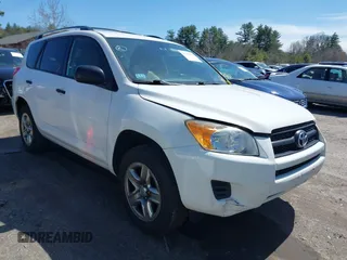 2012 Toyota RAV4 with VIN JTMBF4DV6C5052096, listed as a IAAI auction lot 42001150 with 119,308 mi miles. Bid and sale history available at carsss.com. Image 1.