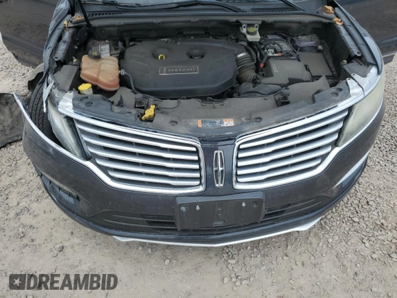 2015 Lincoln MKC z VIN 5LMTJ2AH9FUJ03616, wystawiony jako Copart lot #56681155 z przebiegiem 95 055 mil mil oraz Szkoda całkowita • Salvage title. Historia ofert i sprzedaży dostępna na DreamBid. Obrazek 12.