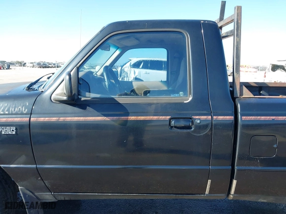 1998 Ford Ranger XL with VIN 1FTYR10C1WPB40423, listed as a IAAI auction lot 41621407 with 122,656 mi miles. Bid and sale history available at carsss.com. Image 14.